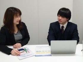 チームで仕事を進めるので、コミュニケーションは活発に行います