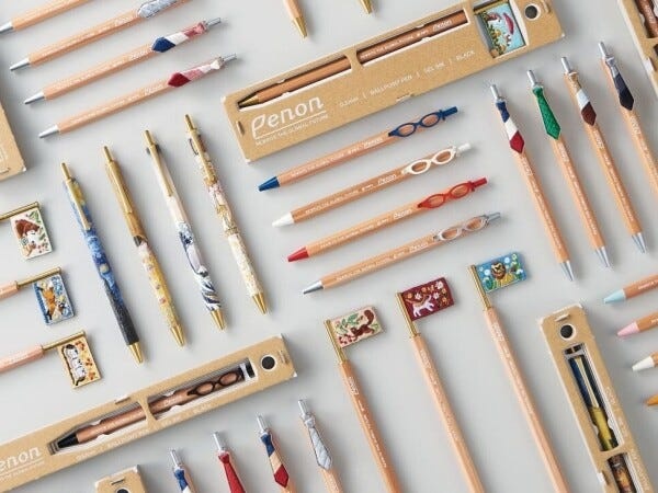 【デザイン性のあるボールペン】メガネやネクタイをクリップにした大人可愛いラインナップから有名な絵画が木軸にデザインされているこだわりの商品！