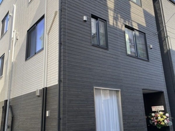 障がい者グループホームわおん荒川の物件外観です。