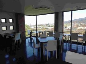 あおいの自慢のひとつ、市内が一望できる「展望ラウンジ」です！