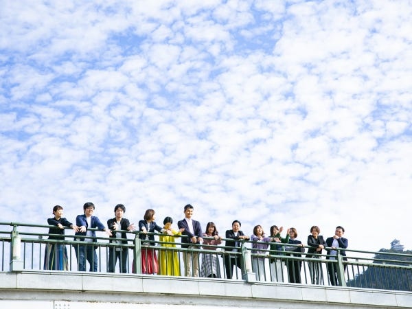 フロントエンドエンジニア（実務いずれも可）