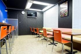 本社休憩スペース（高田馬場センタービル２階）