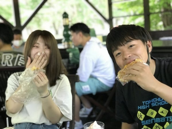 オフサイトミーティングでの一コマ。栃木に行って美味しいパン屋さんに寄りました！