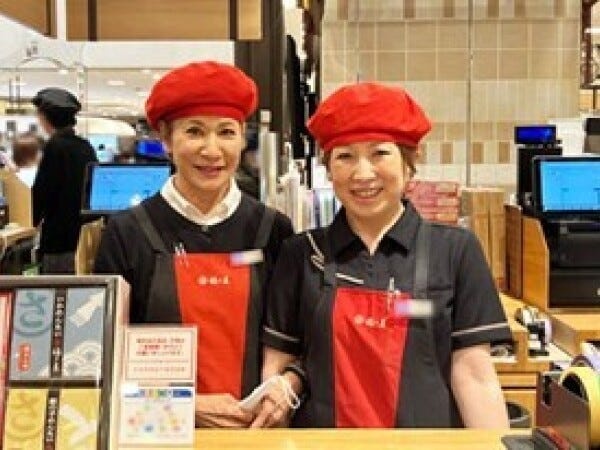 優しい店長や先輩スタッフが丁寧にフォローします！