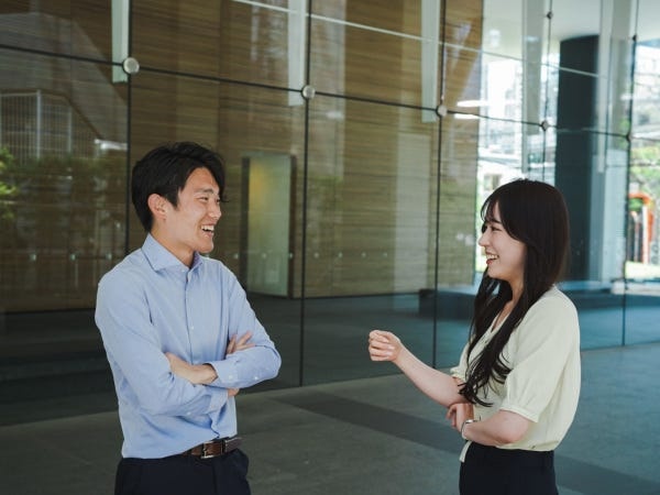 ＜未経験も活躍中＞担当キャリアアドバイザーがつくほか、仕事に必要な基礎スキルが学べる研修やOJTで、安心して実務をスタートできるように支援。