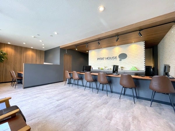 【ピタットハウス発寒南店】弊社の1店舗目です！内装にもこだわっています！