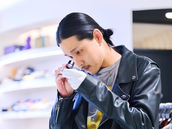 買取販売スタッフ・ユーズドセレクトショップの買取販売（未経験歓迎・ファッションに強い関心があり）