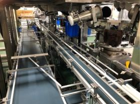 食品ライン 製品振分・計量・ホッパー投入