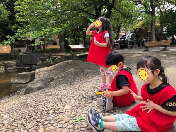 事業所が事務所のすぐ近くなので、子ども達の様子を感じながら仕事ができます。