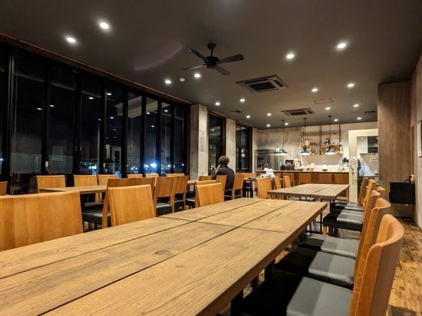 マコトロジテック 社員食堂