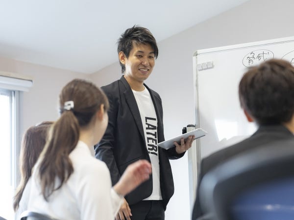 コンテンツディレクター・普通自動車運転免許保有者