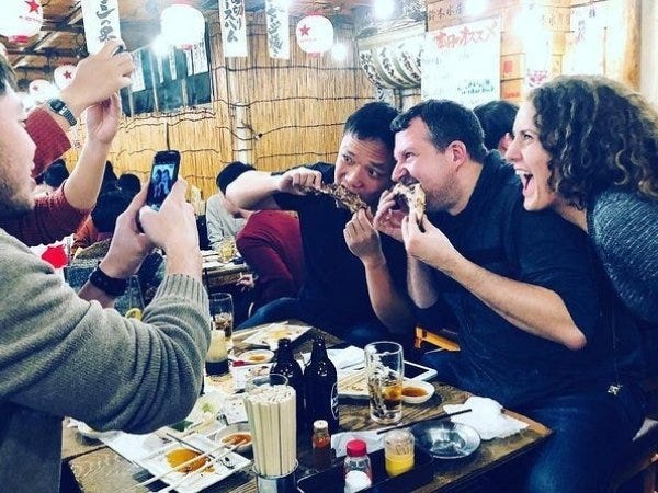 上野駅周辺で待ち合わせをしてツアーを実施。新たな出会いが豊富にあり、楽しんで働くことができる仕事です。