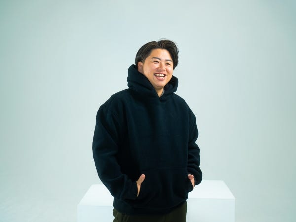 代表の新名です！共に人生規模でmate(メイト＝相棒)として活動できるメンバーのご応募をお待ちしています！