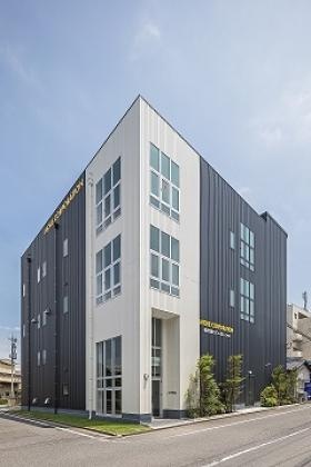 埼玉支社外観＊昨年１０月新設の新しい工場です！