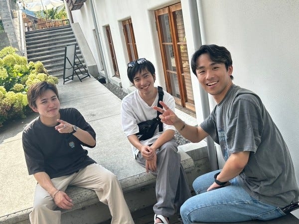 SNS運用スタッフ