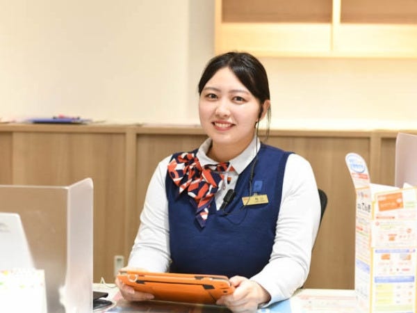 auショップでの携帯販売スタッフ・🔸正社員デビュー・選考フロー（接客業未経験の方も大歓迎）