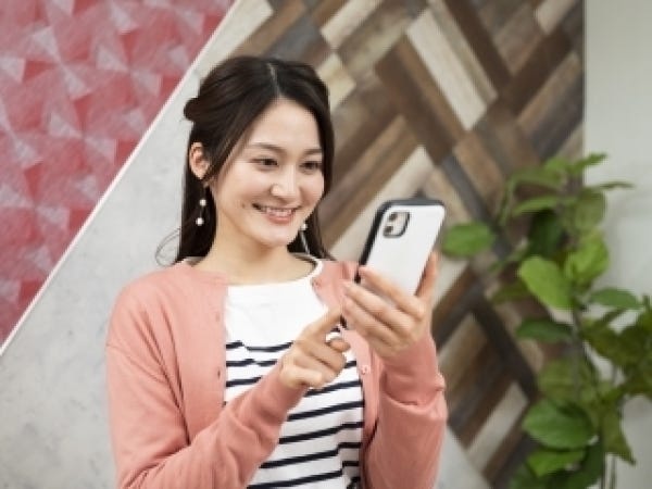 スマホ面接OK！ご自宅からラクラク参加
