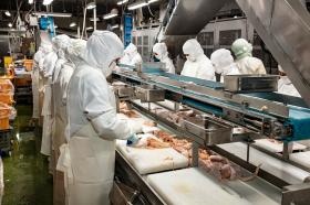 レーンでの手作業