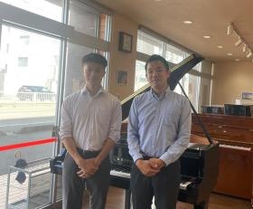 四日市ショップ店内