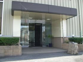 建物外観（本社）