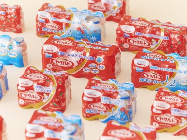 皆さんご存知の商品のブランディングやデザインも多数手がけているチームで働くのでいいことも。