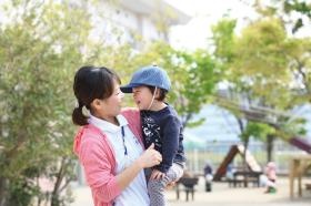 法人内保育園や育児短時間勤務を利用し、仕事と育児を両立