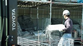 構内作業の様子です。