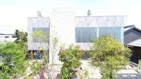 本社 外観の様子です。