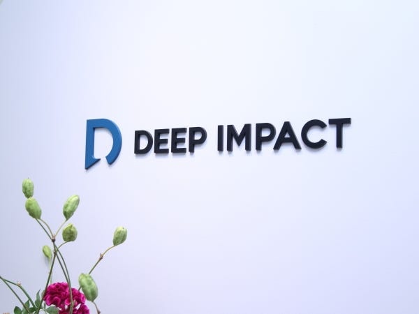 会社として質の高いサービスを提供できるよう、社員の自己成長を強く求めています。