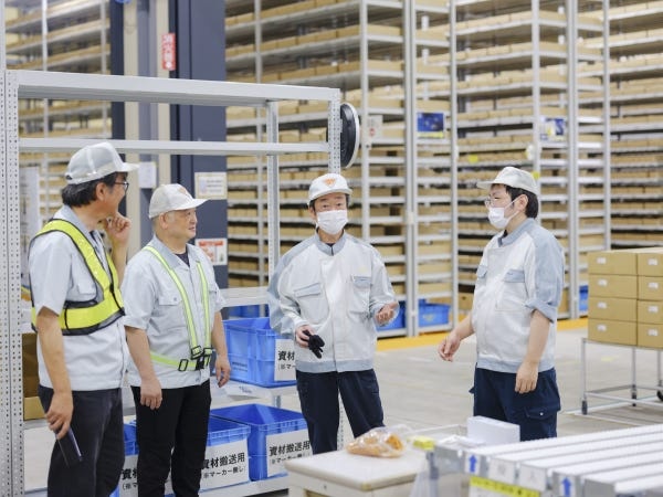 おやつ休憩の倉庫内管理スタッフ・物流管理スタッフ・コミュニケーション補助（業種未経験歓迎・学歴不問）