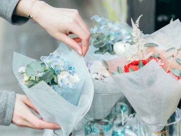 販売スタッフ・可愛いお花屋さんでの店頭スタッフ