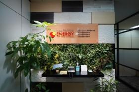 福岡本社 エントランス