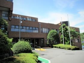 逗子ヘルス・ケア・マンションのエントランス