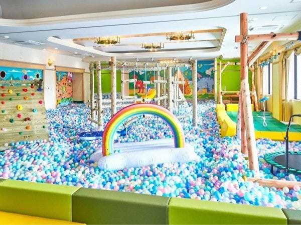 ホテルフロントスタッフ・オープニングスタッフ・ホテルのフロントスタッフ（社員寮あり・社会人未経験）