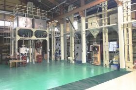 移転に伴い精米機器も一新し品質向上と業務の効率化を行いました