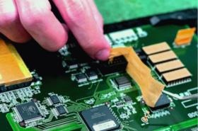 コーティング作業（マスキング）