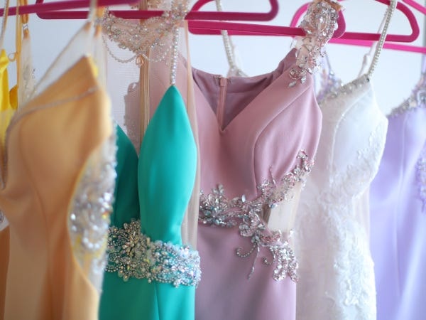 アパレル画像修正スタッフ