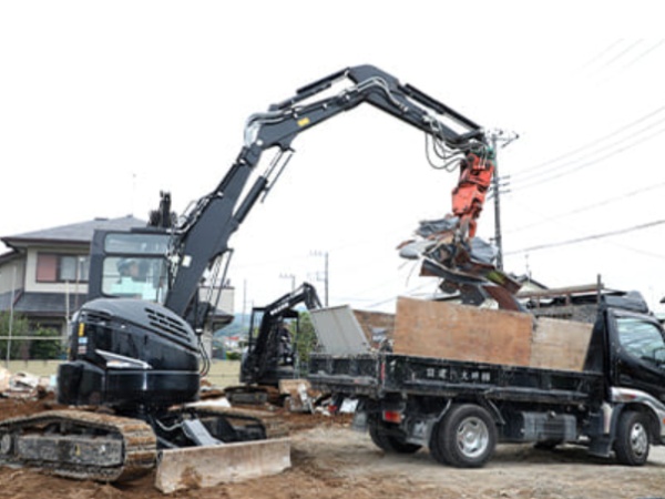 解体工事作業員・現場メインのお仕事👍解体工事作業員（普通自動車免許・学歴不問）