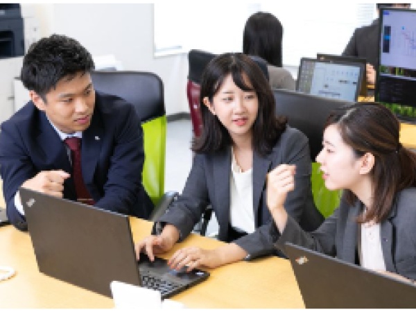 システムエンジニア・運用ツール作成業務（年数不問）