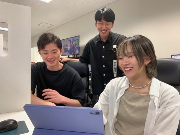 同年代のスタッフが多い当社。分からないことがあったらいつでも相談してくださいね！