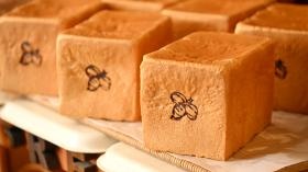 パンの香りに包まれながら働きませんか？