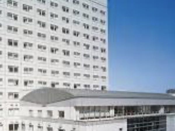 社会人の方の副業の軽作業清掃・研修施設設営スタッフ・採用担当