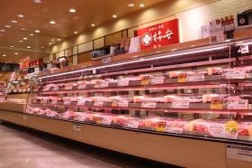 対面ケースでお客様とお話ししながら販売するお仕事