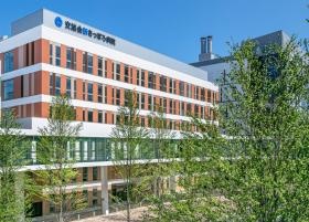 交雄会新さっぽろ病院全景