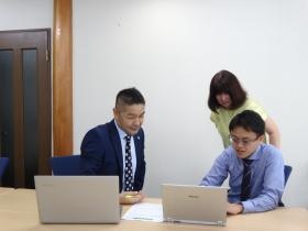 打合せの様子２