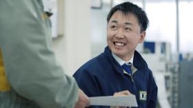 オフィスから現場を支える仕事