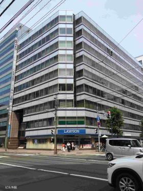 事業所ビル外観