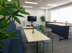 ＳＥプログラマ室＿コミュニケーションエリア