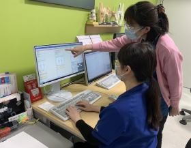 メンター制度で新人指導中