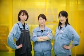 女性も多く活躍しています６